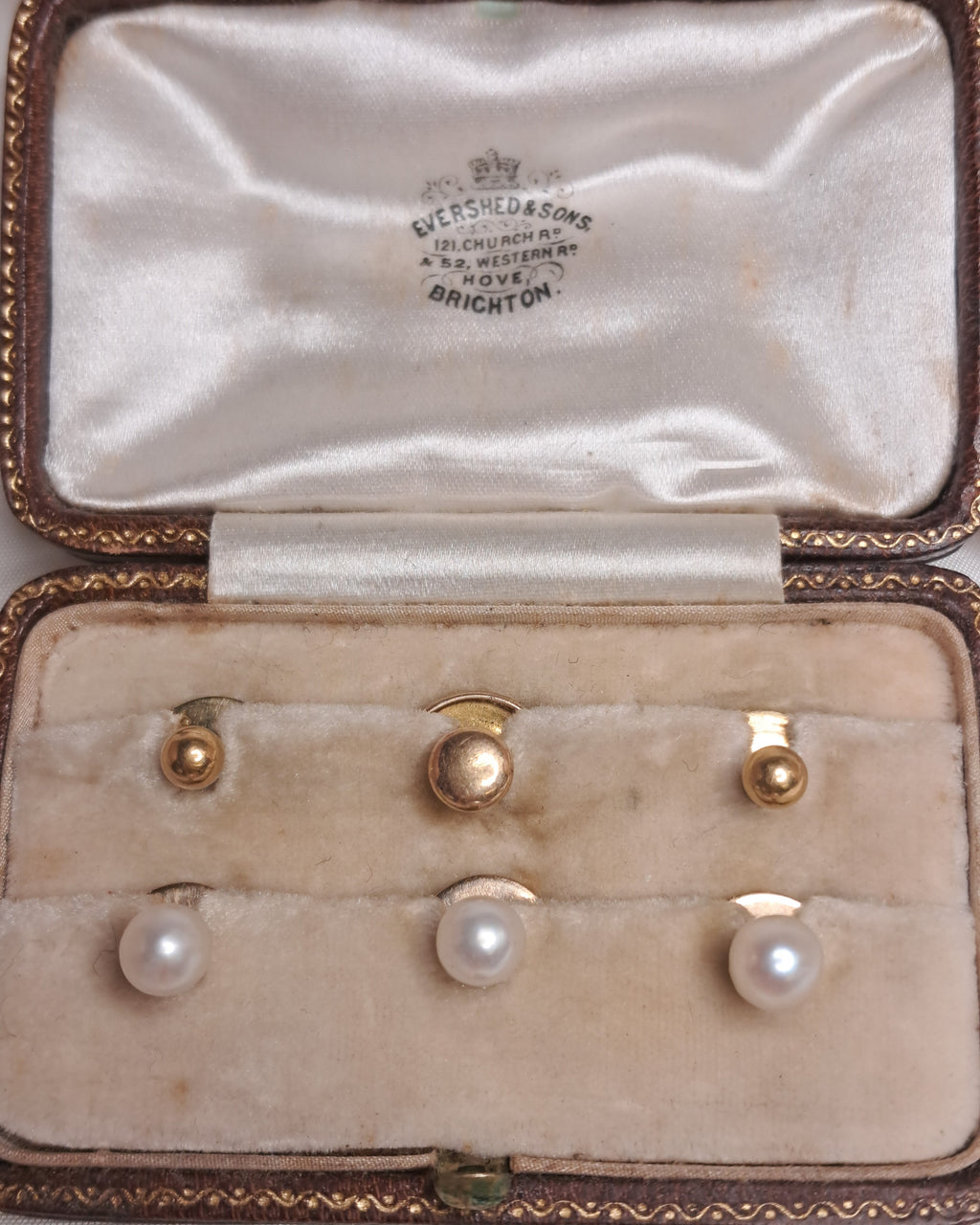 Gold  Collar Studs